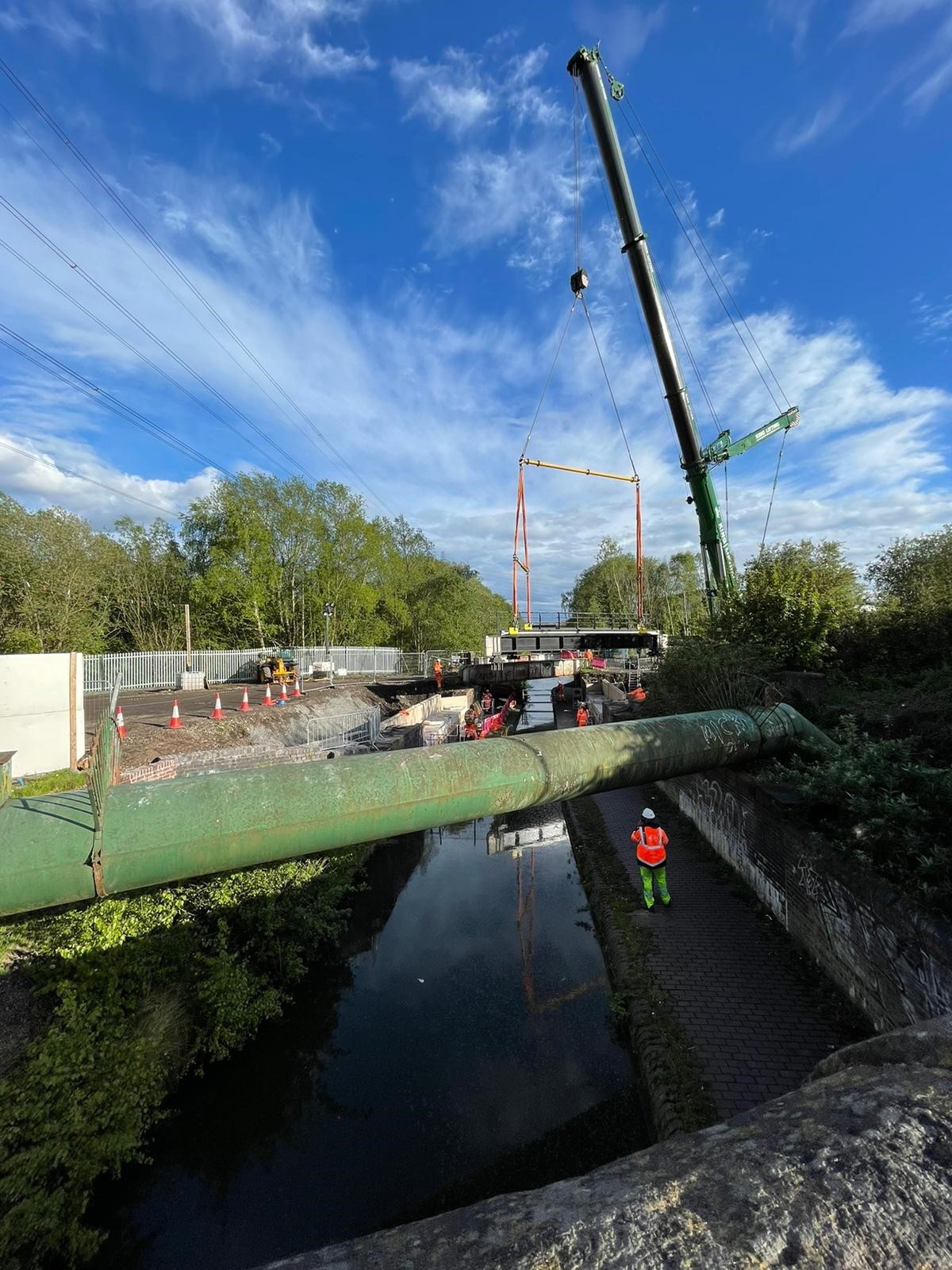 New Bridge Installed for Wednesbury to Brierley Hill Metro Extension