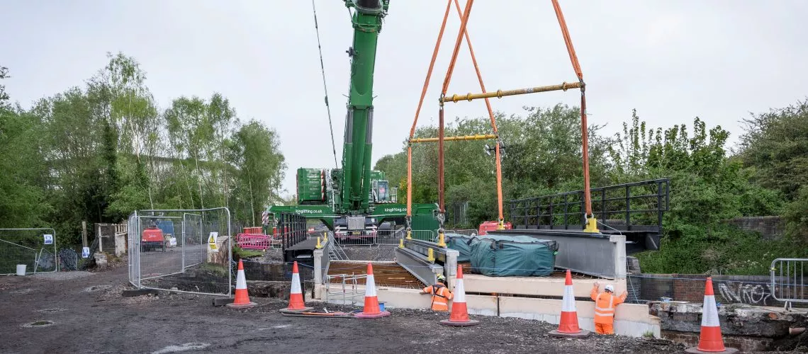 First New Bridge Installed for Wednesbury to Brierley Hill Metro Extension Press Release